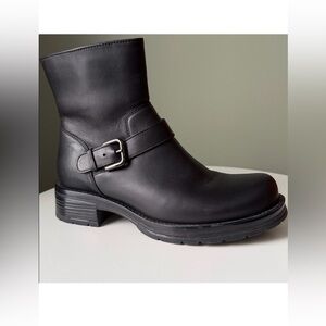 La Canadienne Ankle Boots Buckle Strap Side Zip Biker Moto  Waterproof